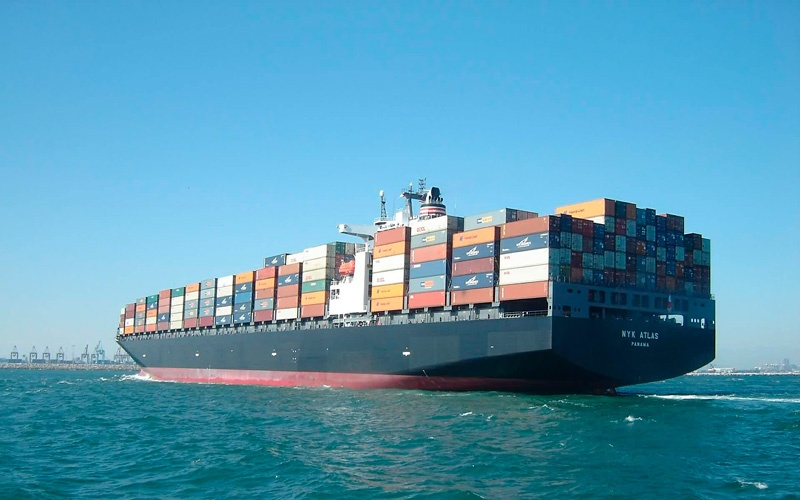 Yates, lanchas, barcos